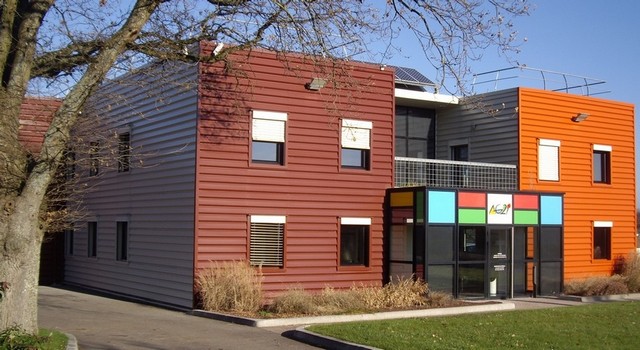 Petit immeuble de bureaux 4